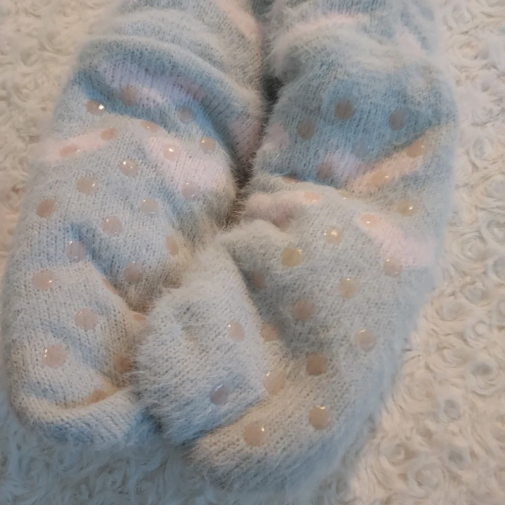 New Fuzzy Sherpa Grip Socks Unicorn & Hearts Whimsical Girly
